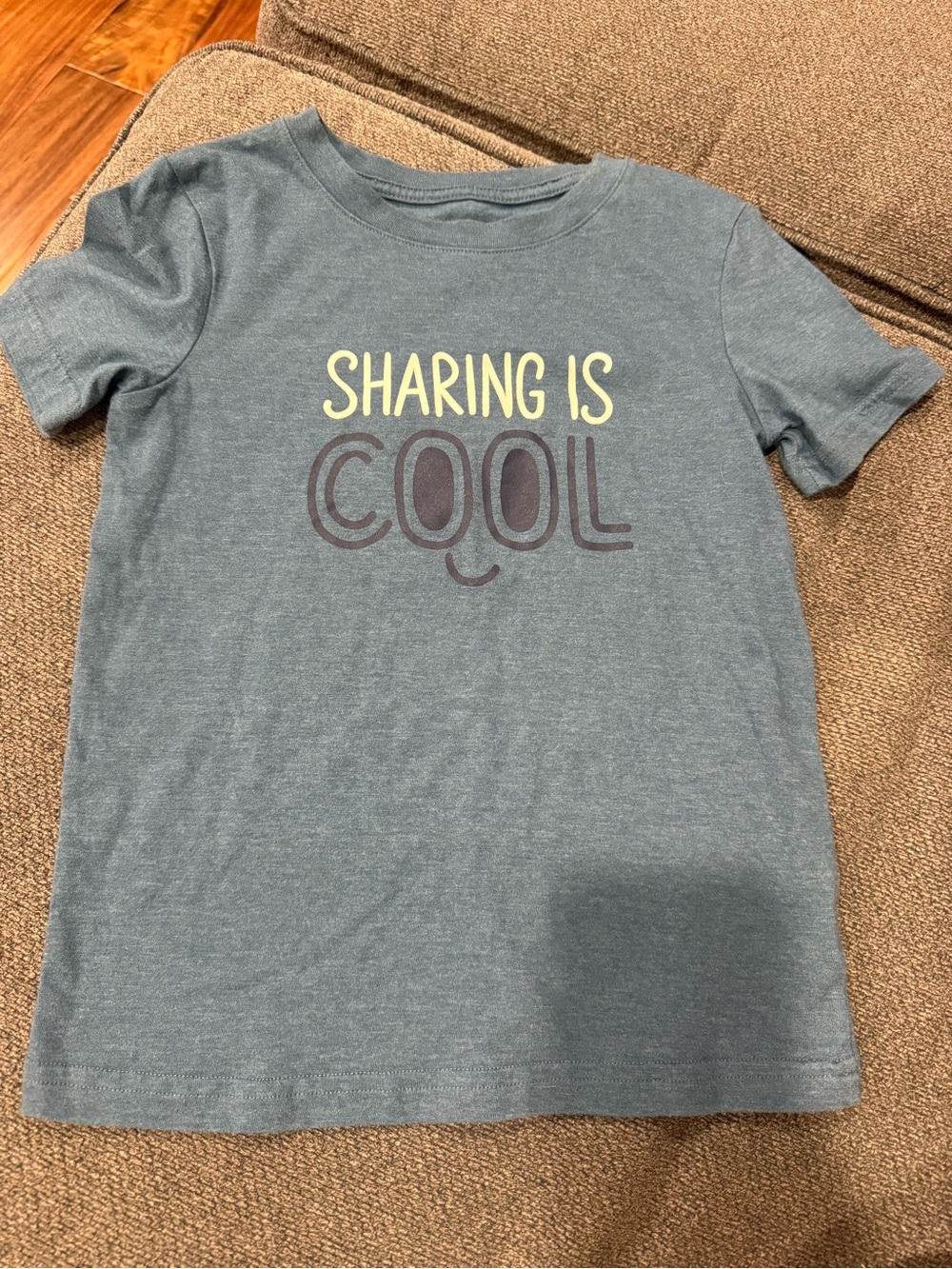 Cat & Jack Heather Blue 'Sharing Is Cool' Graphic Tee